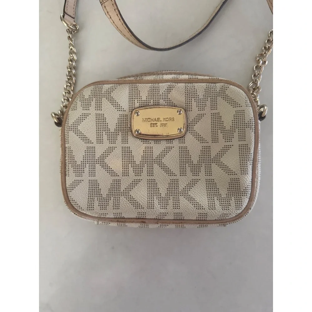 Michael Kors Jet Set Small Camera Bag Vanilla Monogram Crossbody Gold Hardware
